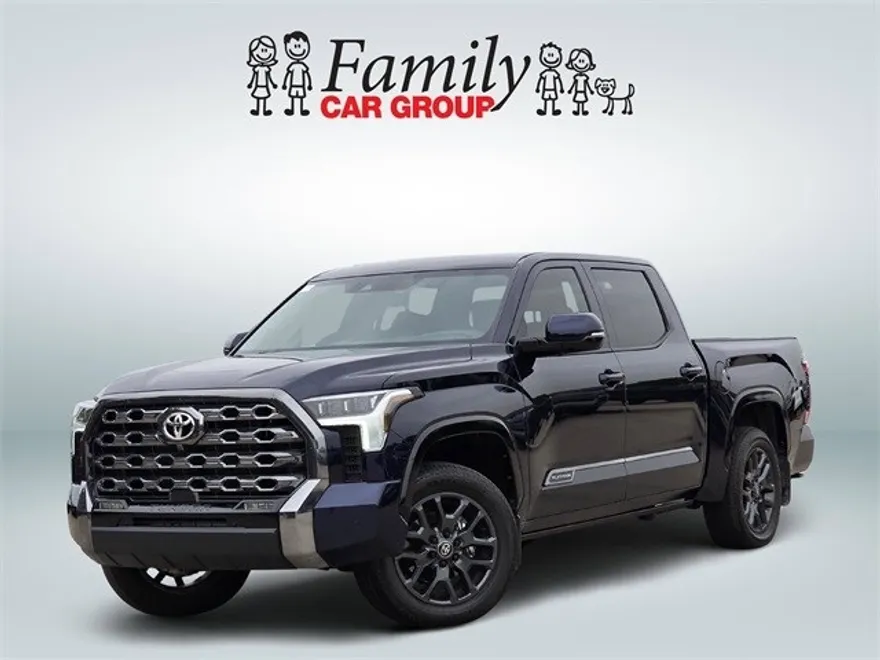 2025 Toyota Tundra Platinum photo 1