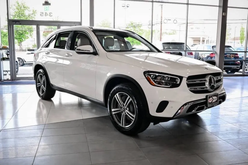2022 Mercedes Benz GLC 300 4MATIC photo 1