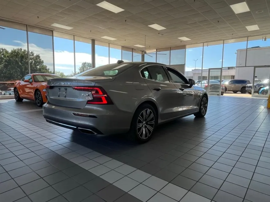 2019 Volvo S60 T6 Inscription photo 1