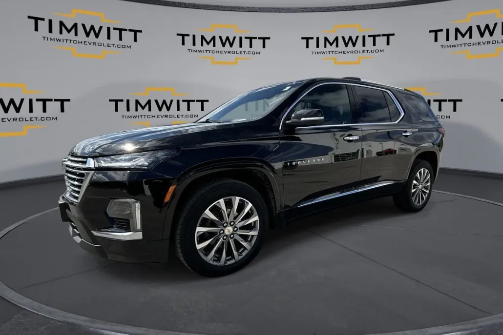 2023 Chevrolet Traverse Premier photo 1