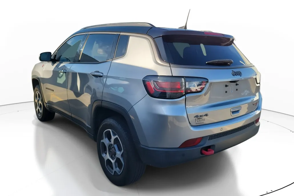 2022 Jeep Compass Trailhawk photo 1