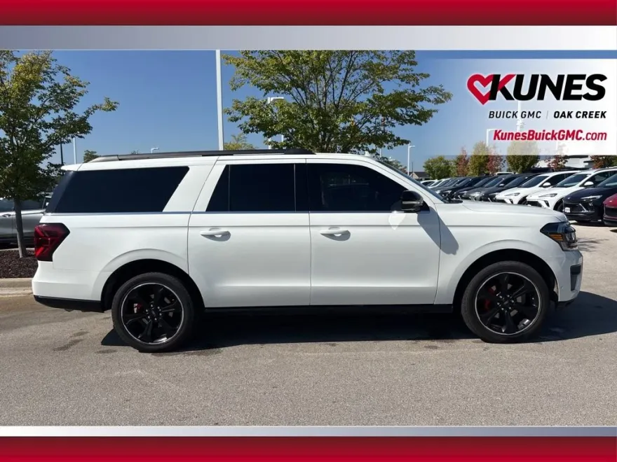 2022 Ford Expedition MAX Limited photo 1