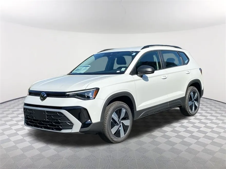 2025 Volkswagen Taos S photo 1