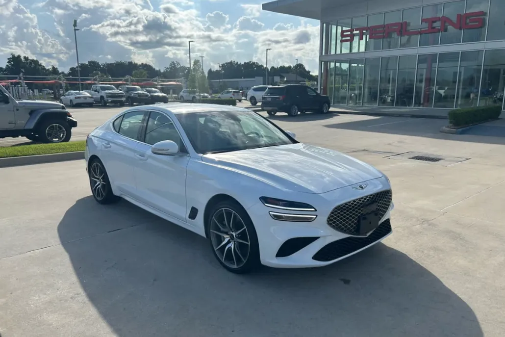 2025 Genesis G70 2.5T photo 1