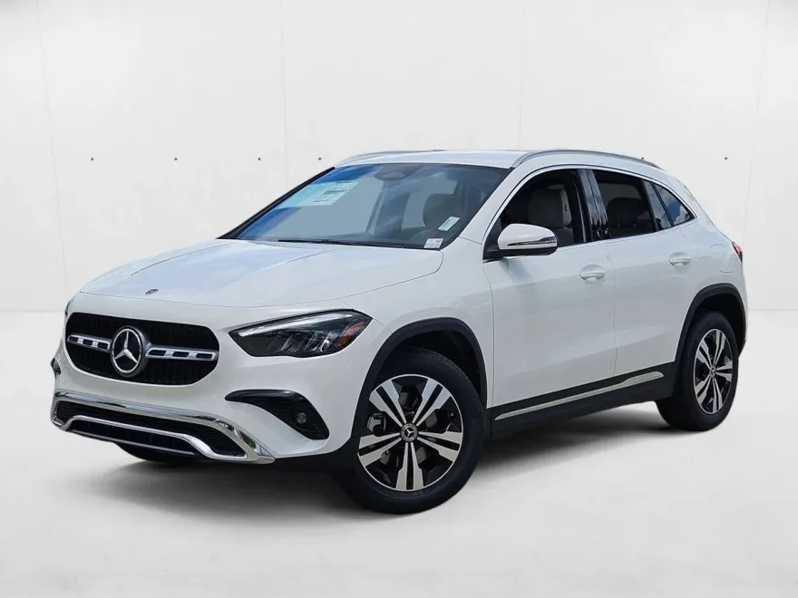 2026 Mercedes Benz GLA 250 photo 1