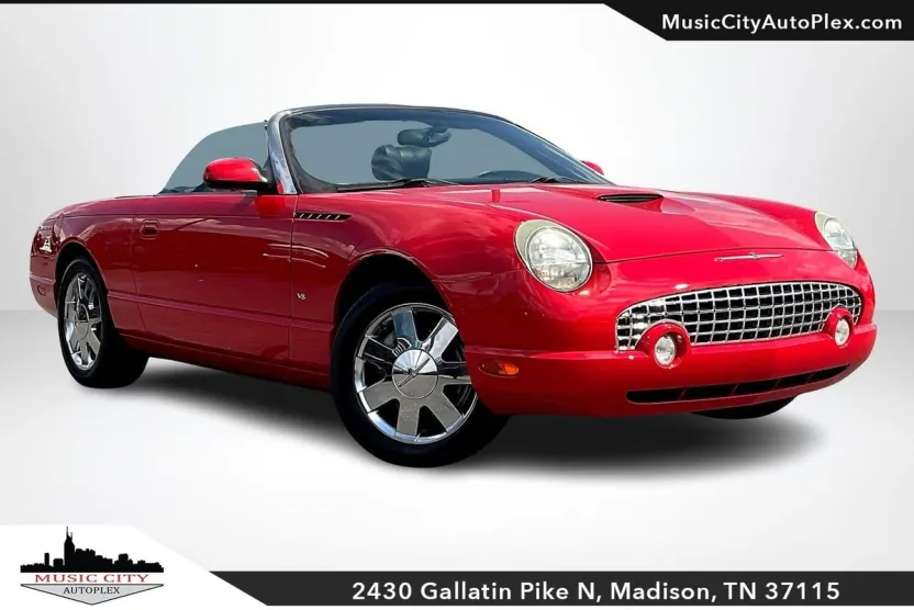 2003 Ford Thunderbird Deluxe photo 1