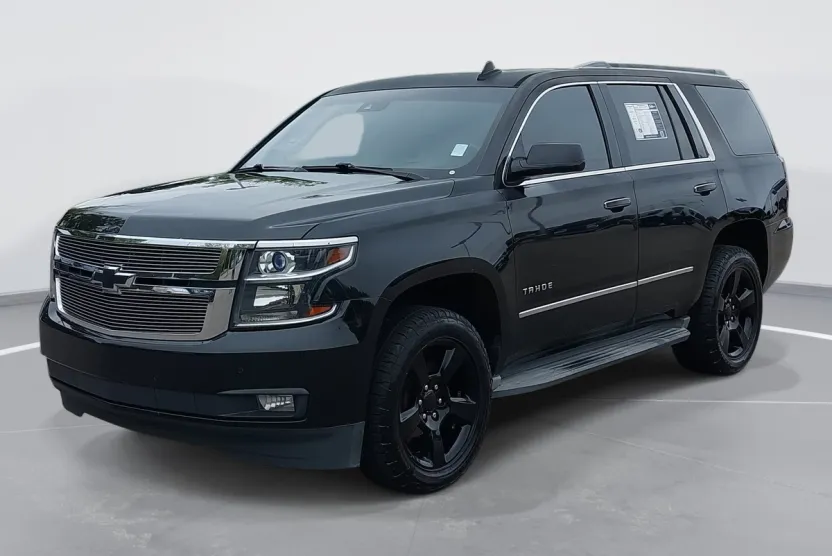 2015 Chevrolet Tahoe LT photo 1