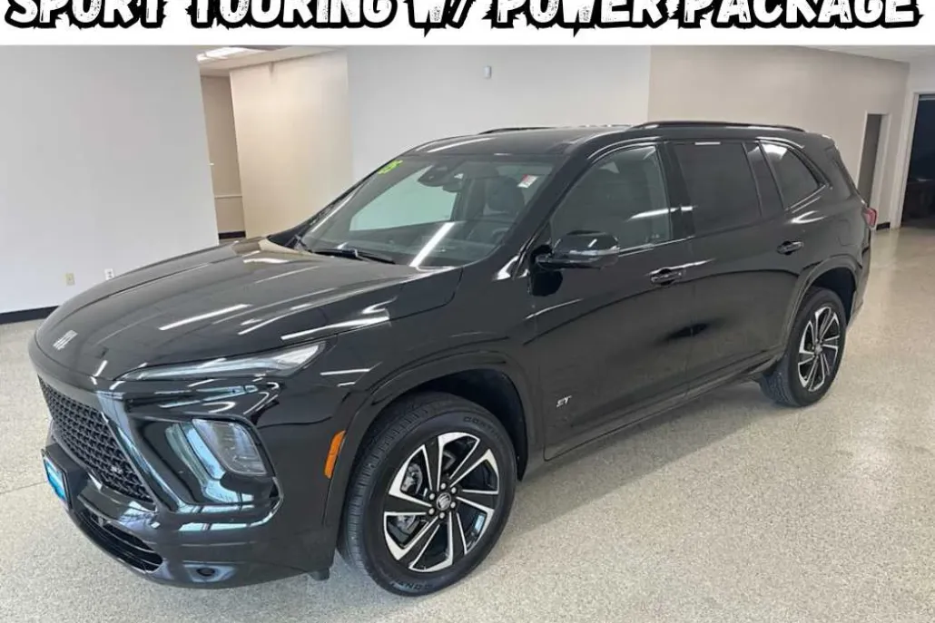 2025 Buick Enclave Sport Touring photo 1
