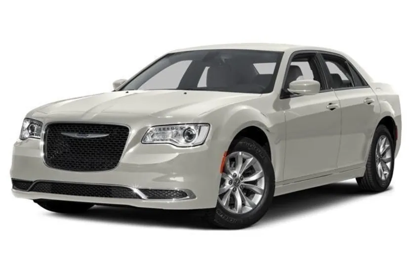 2016 Chrysler 300 Limited photo 1