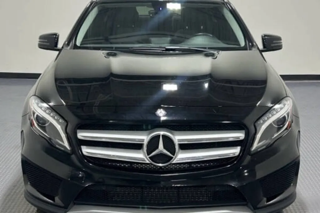 2015 Mercedes Benz GLA 250 4MATIC photo 1