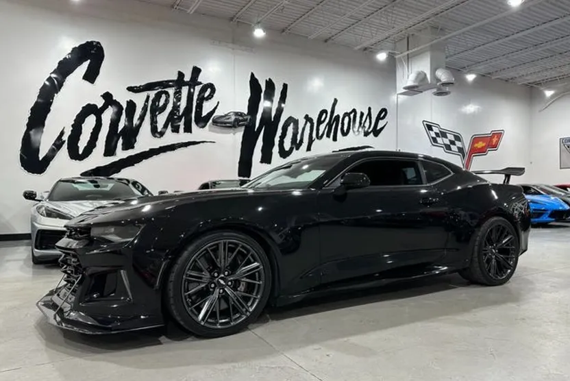 2018 Chevrolet Camaro ZL1 photo 1