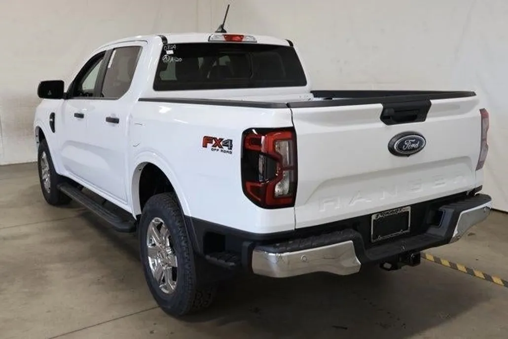 2025 Ford Ranger XLT photo 1