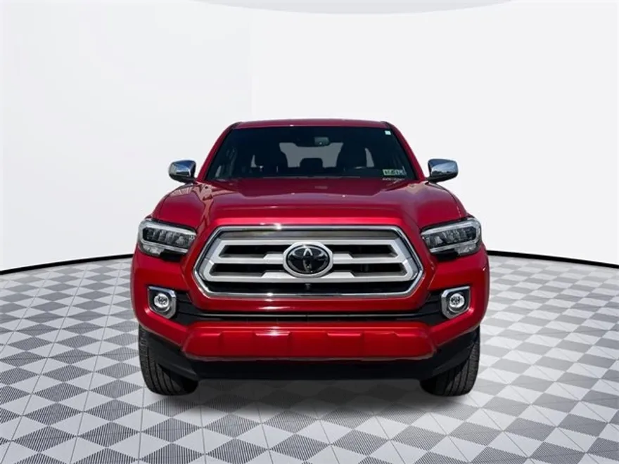 2023 Toyota Tacoma Limited photo 1