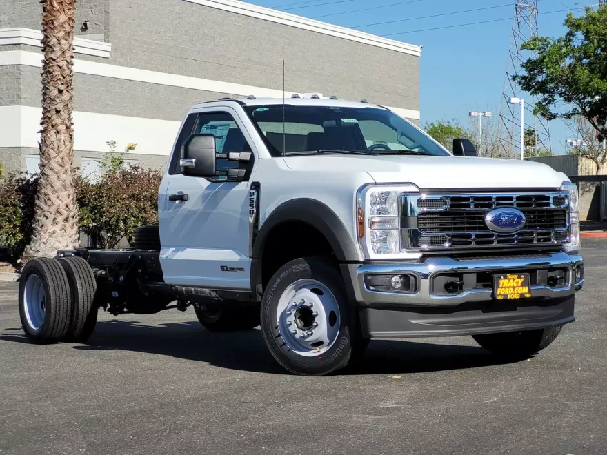2024 Ford F-550 XL photo 1