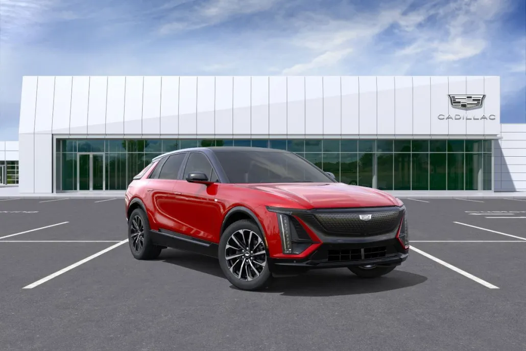 2025 Cadillac Lyriq Sport photo 1