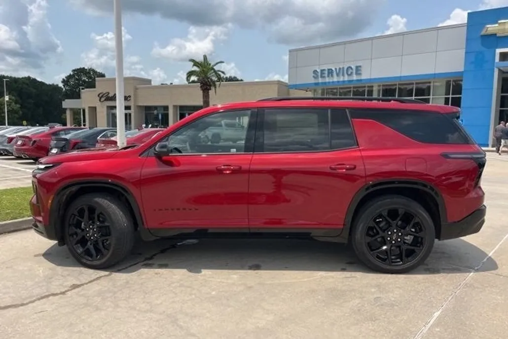2026 Chevrolet Traverse RS photo 1