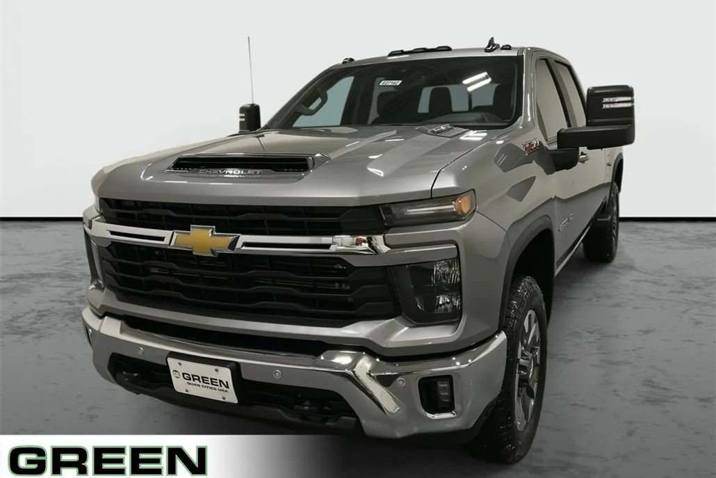 2025 Chevrolet Silverado 2500HD LT photo 1