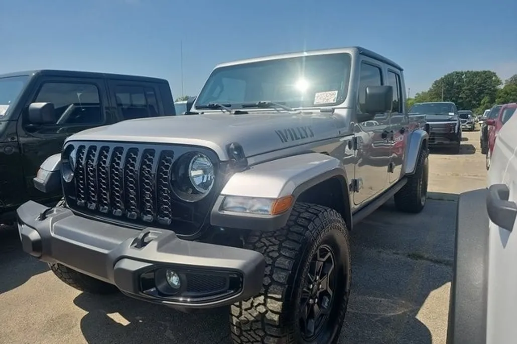 2021 Jeep Gladiator Willys photo 1