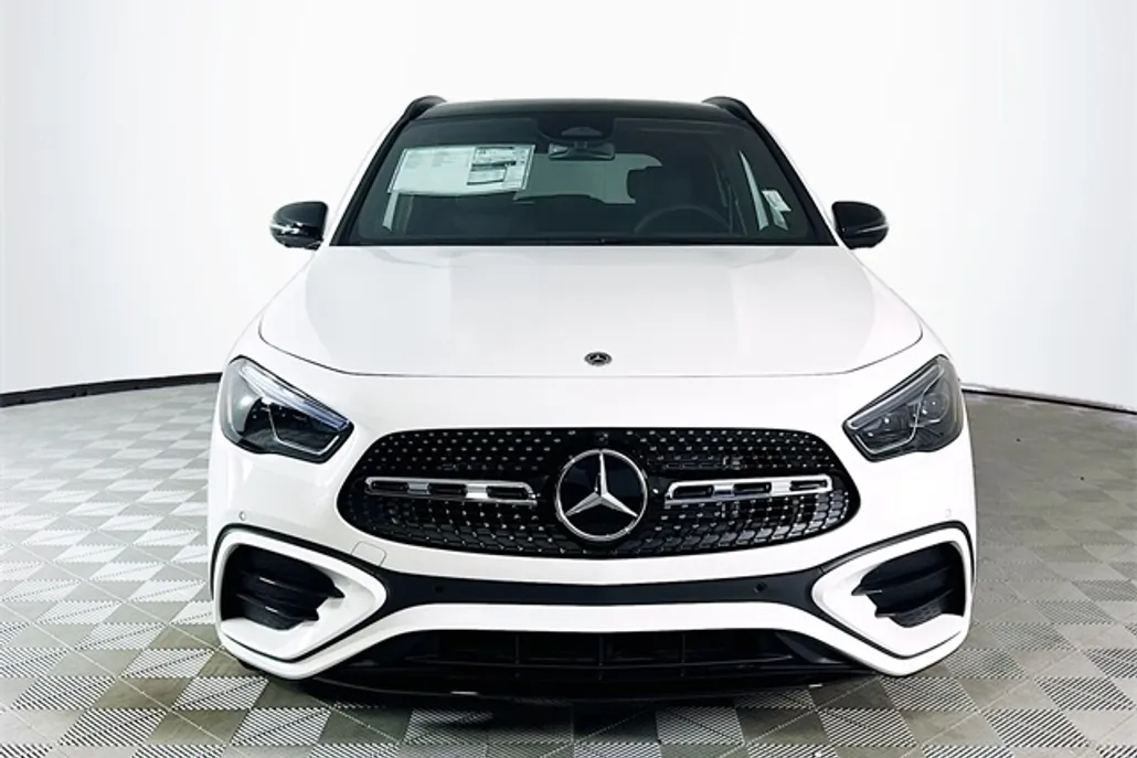 2026 Mercedes Benz GLA 250 photo 1