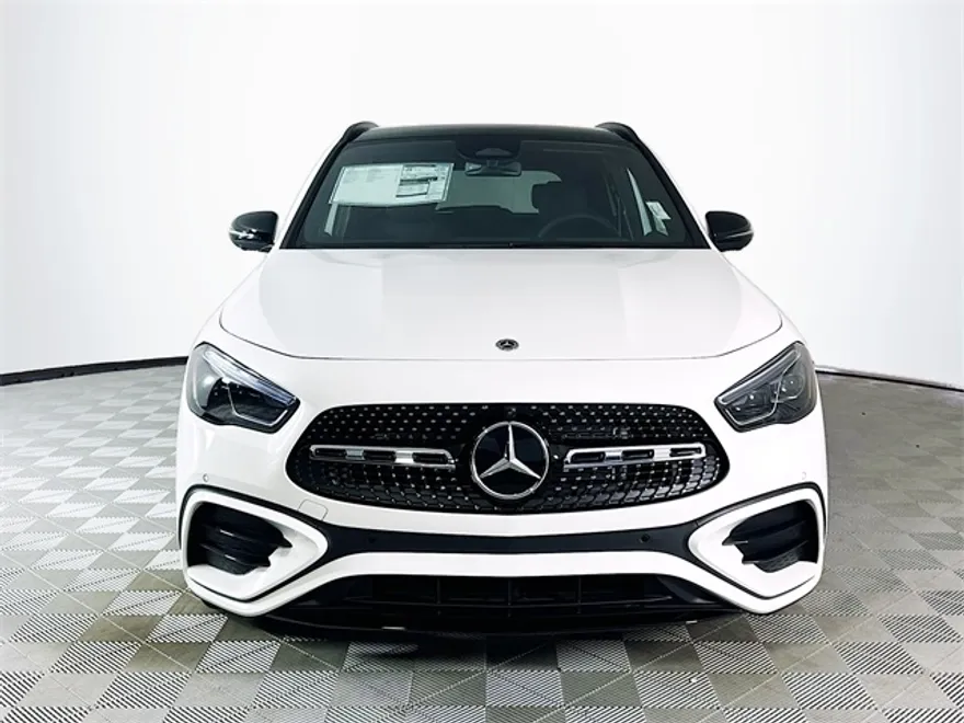 2026 Mercedes Benz GLA 250 photo 1