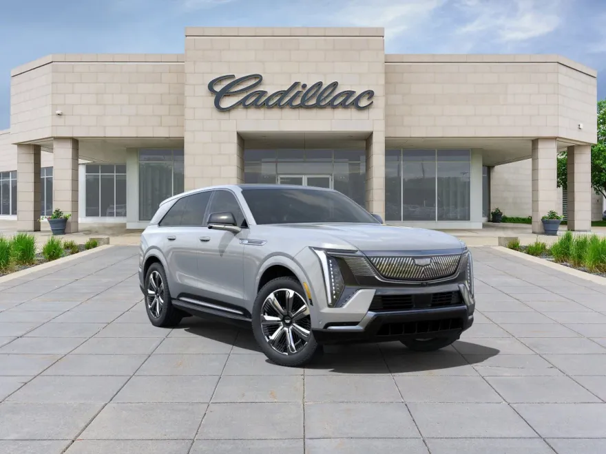 2025 Cadillac Escalade IQ Luxury photo 1