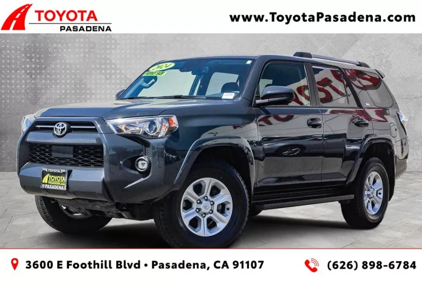 2024 Toyota 4Runner SR5 4WD photo 1