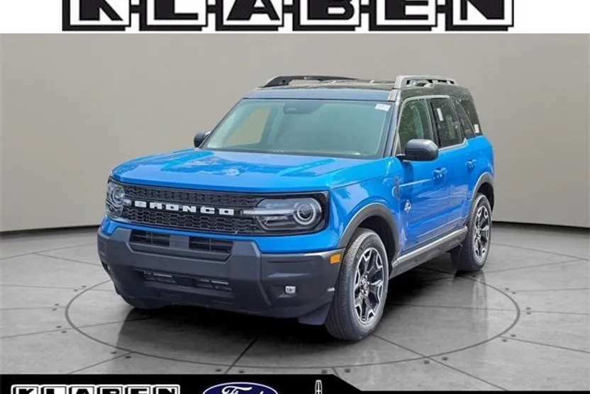 2025 Ford Bronco Sport Outer Banks photo 1