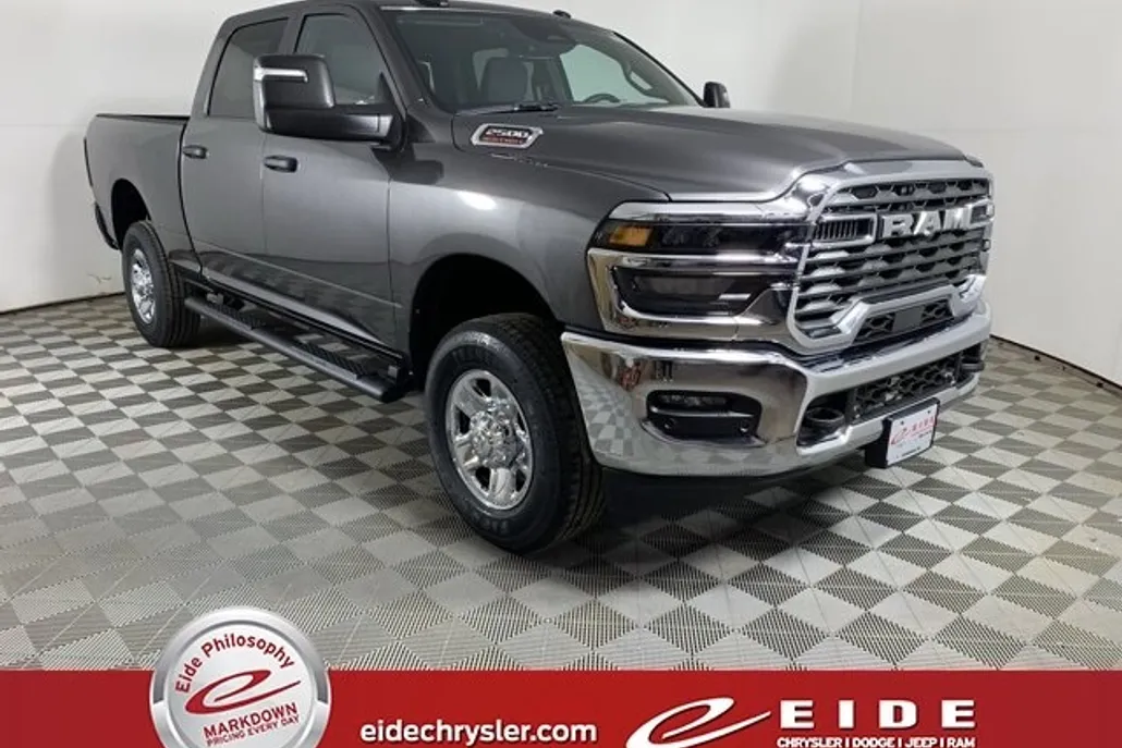 2025 Ram 2500 Tradesman photo 1