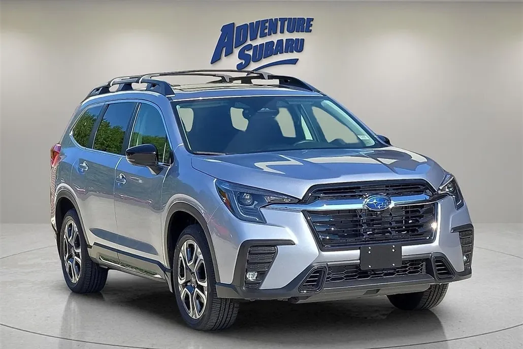 2025 Subaru Ascent Limited photo 1