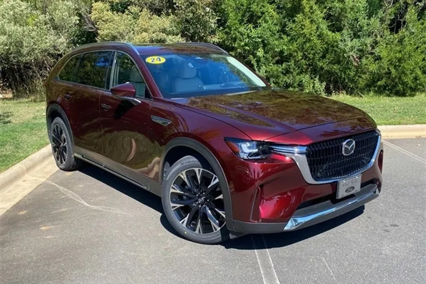 2024 Mazda CX-90 Premium photo 1