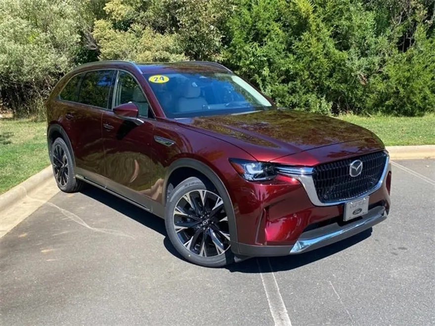 2024 Mazda CX-90 Premium photo 1