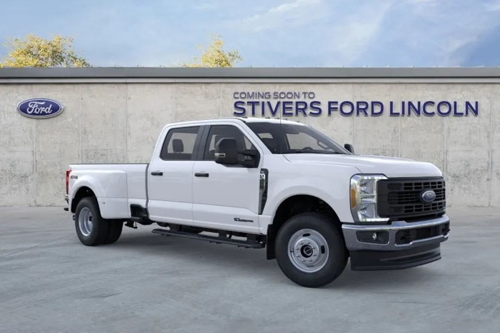 2025 Ford F-350 XL photo 1
