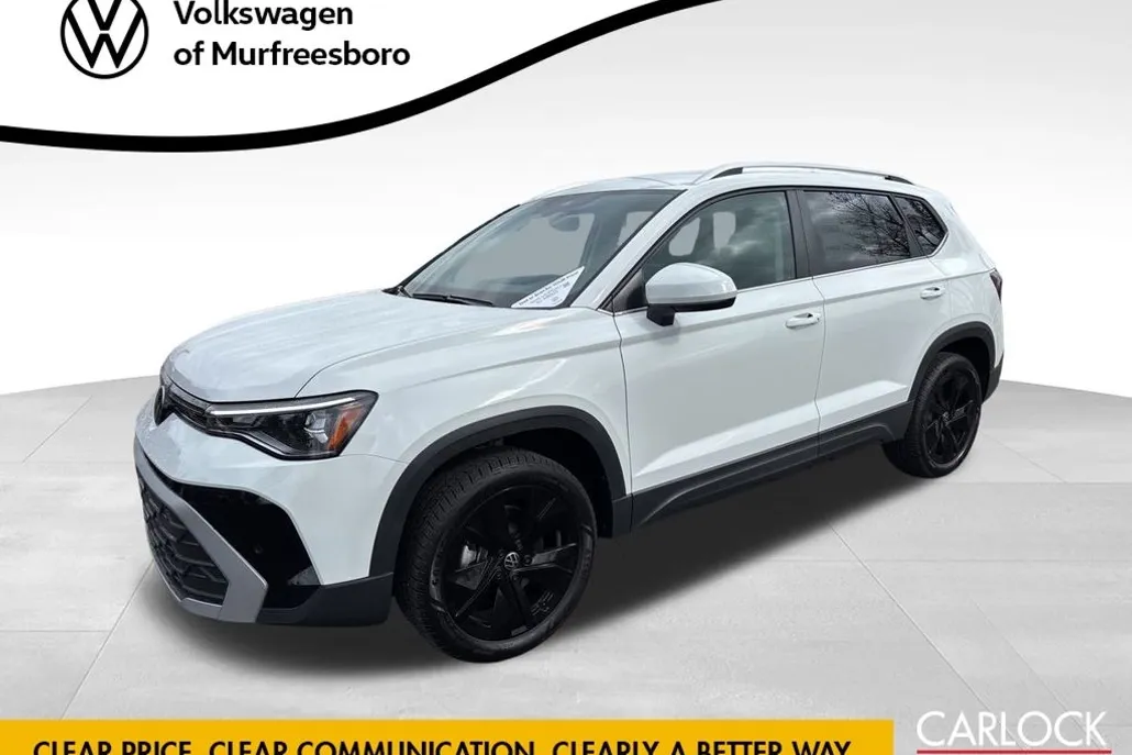 2025 Volkswagen Taos SE photo 1
