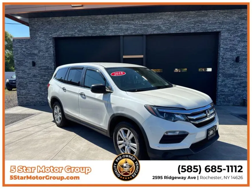 2018 Honda Pilot LX Sport photo 1