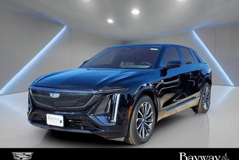 2026 Cadillac Lyriq Sport photo 1