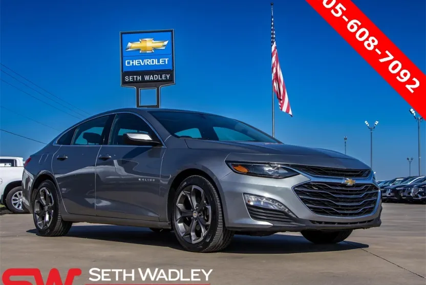 2023 Chevrolet Malibu 1LT photo 1