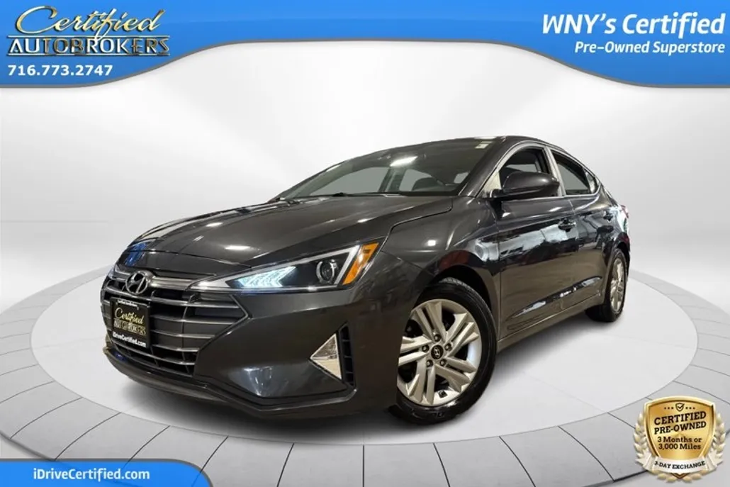 2020 Hyundai Elantra Value Edition photo 1