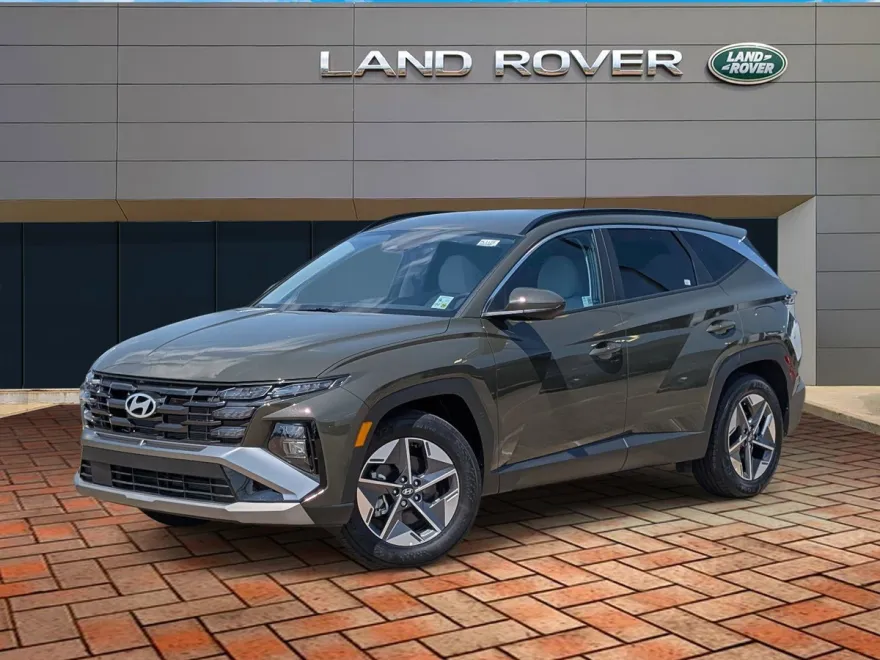2025 Hyundai Tucson SEL photo 1