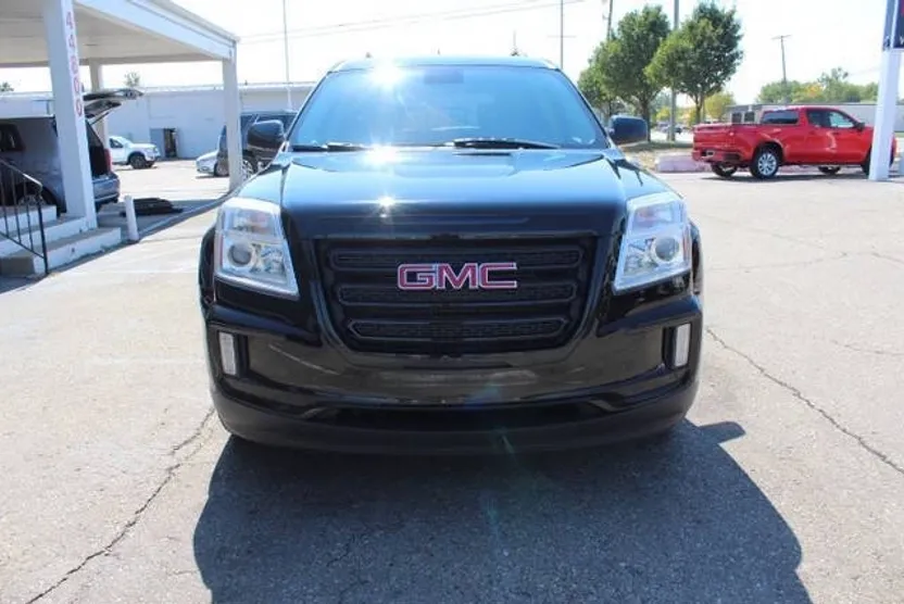 2017 Gmc Terrain SLE photo 1