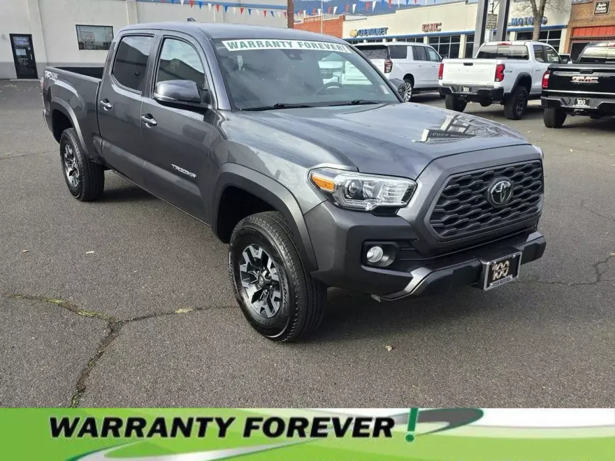 2022 Toyota Tacoma SR5 photo 1