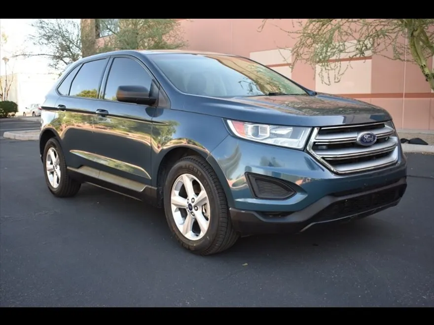 2016 Ford Edge SE photo 1