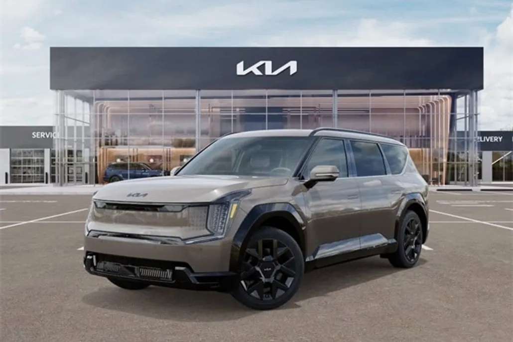 2026 Kia EV9 Land photo 1