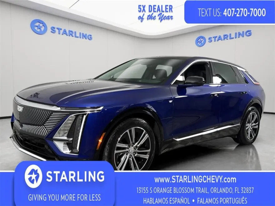 2024 Cadillac Lyriq Luxury photo 1