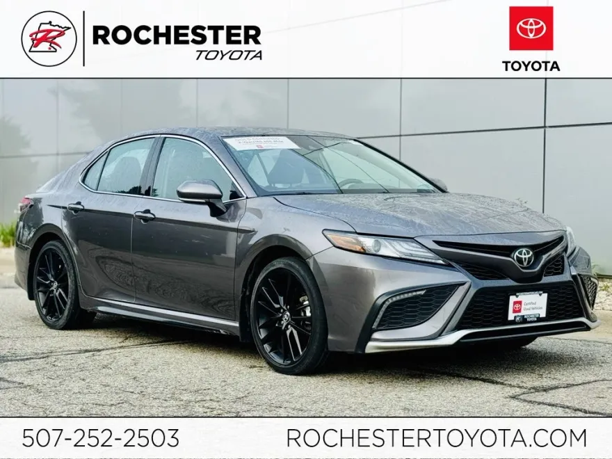 2023 Toyota Camry XSE photo 1