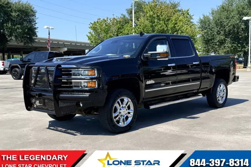 2018 Chevrolet Silverado 2500HD High Country photo 1