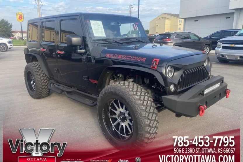 2017 Jeep Wrangler Unlimited Rubicon photo 1