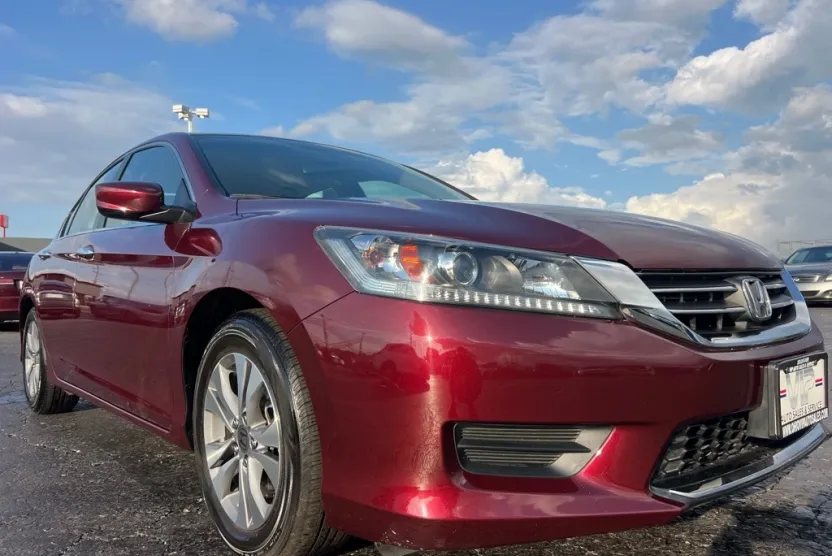 2013 Honda Accord LX photo 1