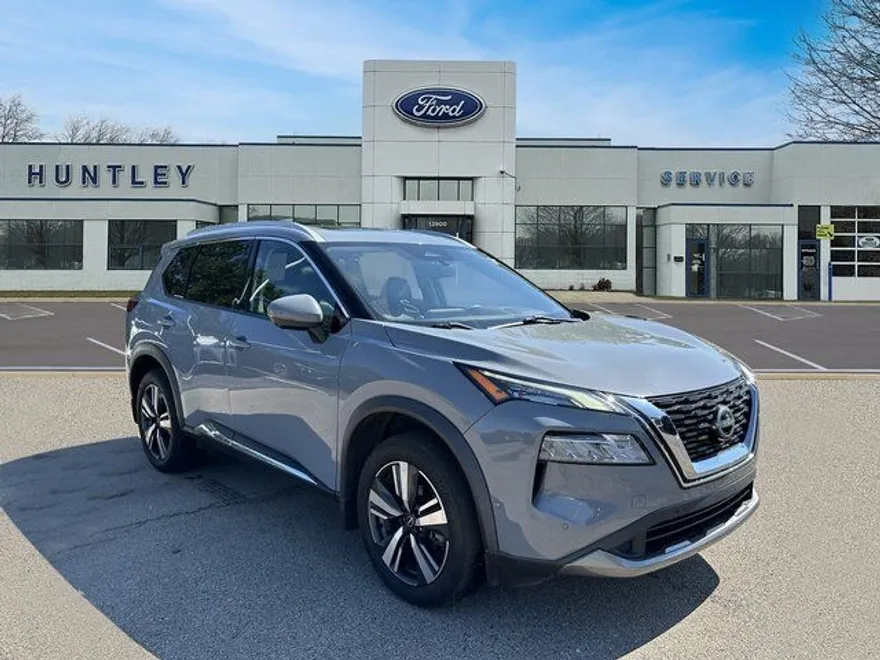2023 Nissan Rogue SL photo 1