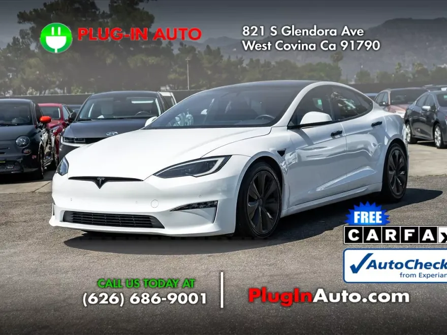 2022 Tesla Model S photo 1