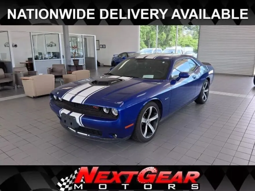 2018 Dodge Challenger R/T photo 1